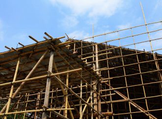 Rusztowanie – tymczasowa konstrukcja w miejscu prac budowlanych